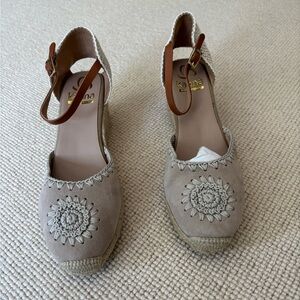 Kanna Taupe Suede Embroidered Espadrilles